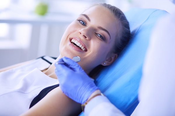 An Oral Surgeon Discusses Dental Implant Surgery